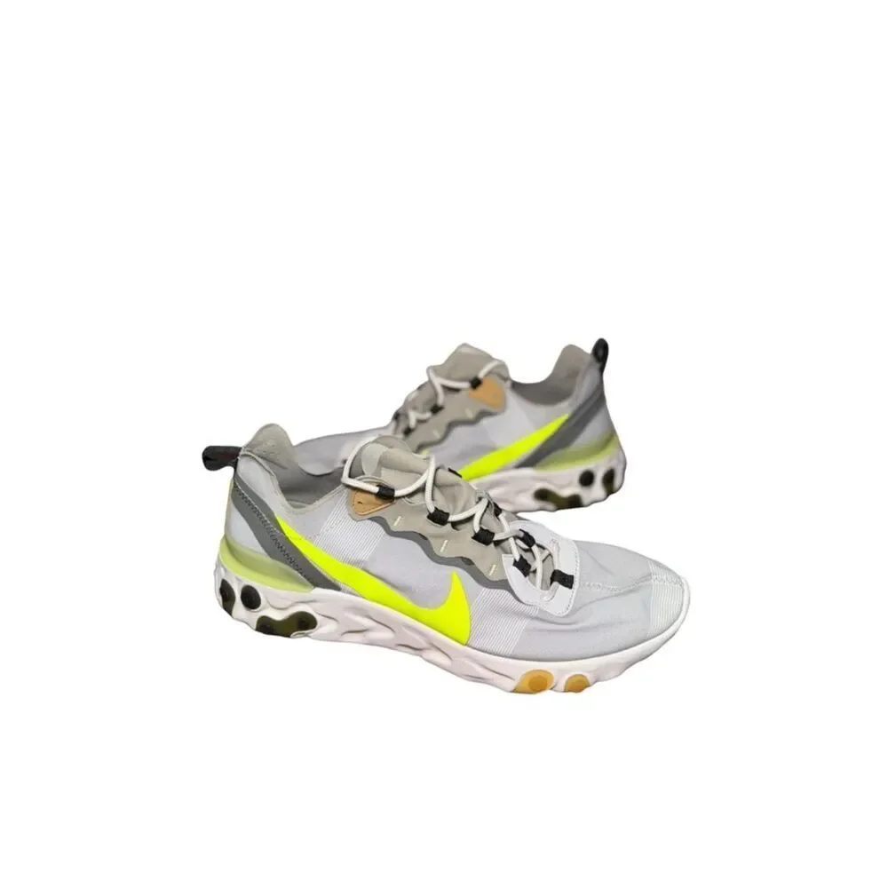 Nike react Lightweight Trainer - Light Gray with Neon Yellow Swoosh size 11